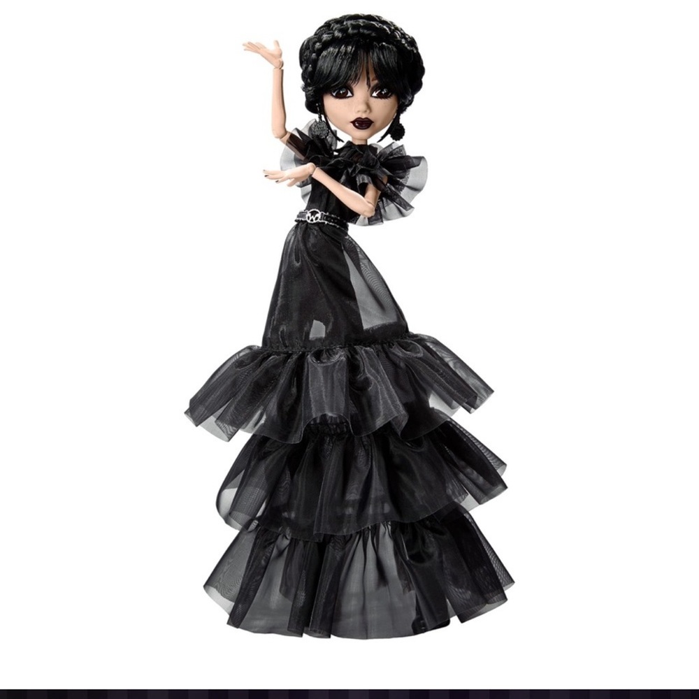 Monster High Wednesday Rave-N Wednesday Doll - Picture 9 of 14